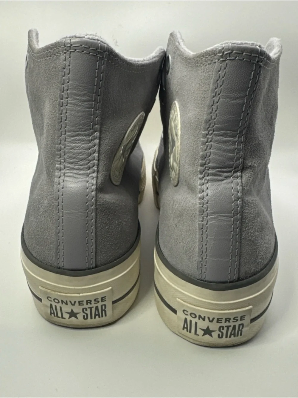 CONVERSE Chuck Taylor All Star Lift Platform Suede Grey A03251C Women Size 8.5 - Picture 4 of 6